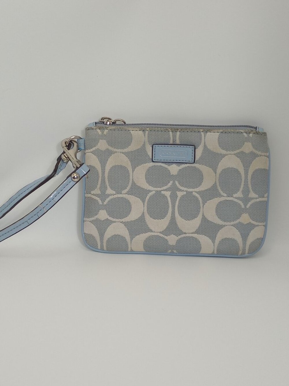 Y2K Coach Signature C Jacquard Wristlet Light Blue Ivory Canvas Leather Trim